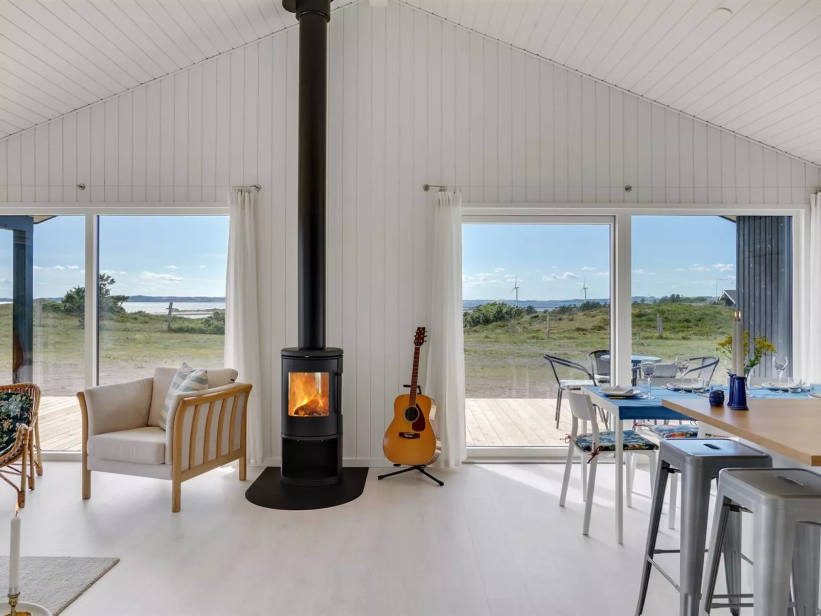 "Rickmer" - 200m from the sea-Binnen