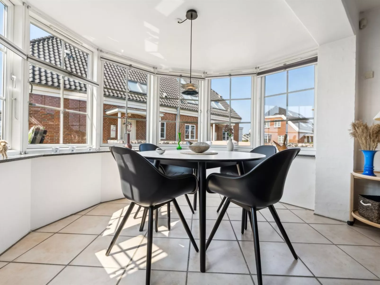 "Langsom" - 100m from the sea-Binnen