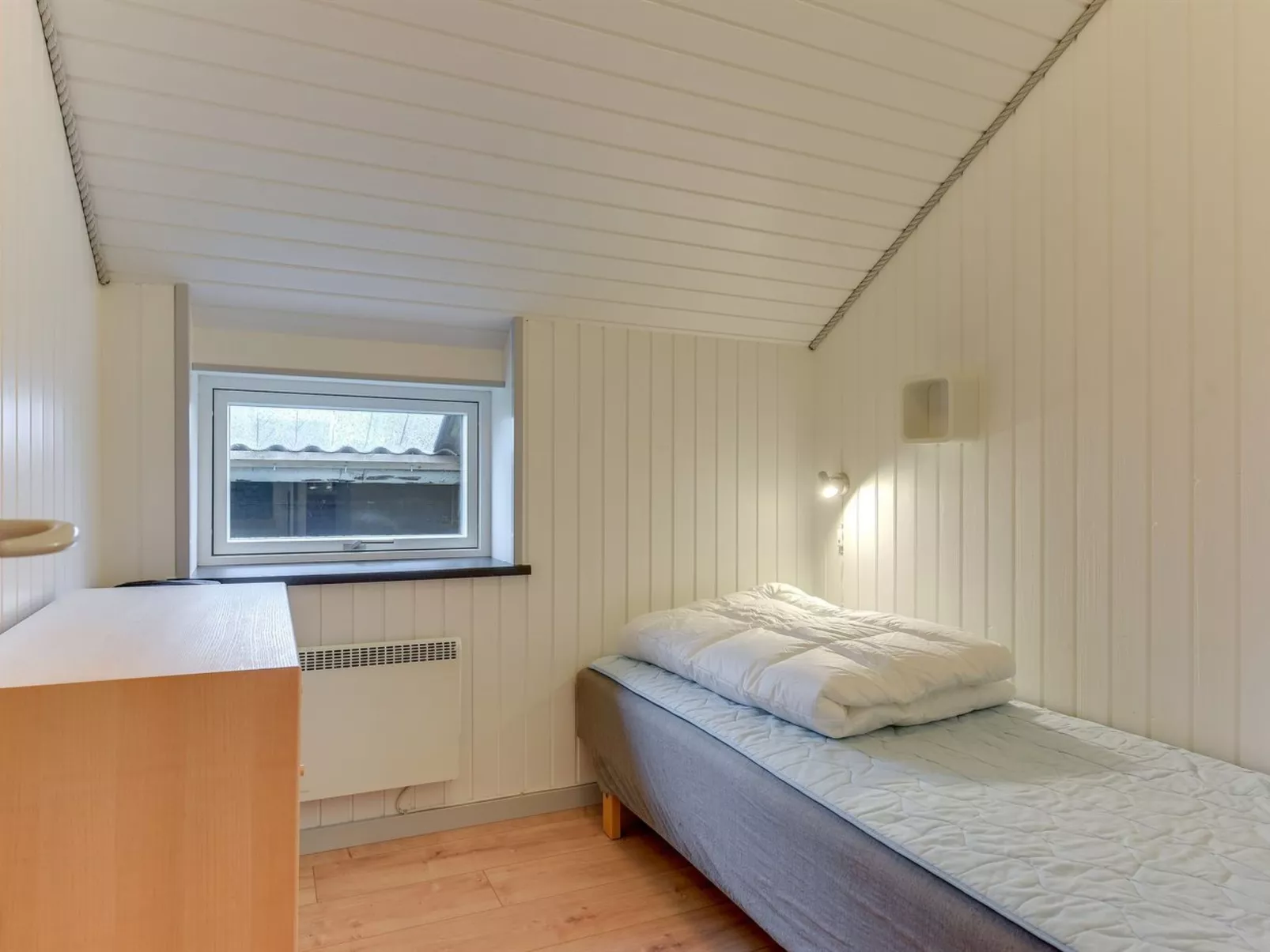 "Tican" - 400m from the sea-Binnen