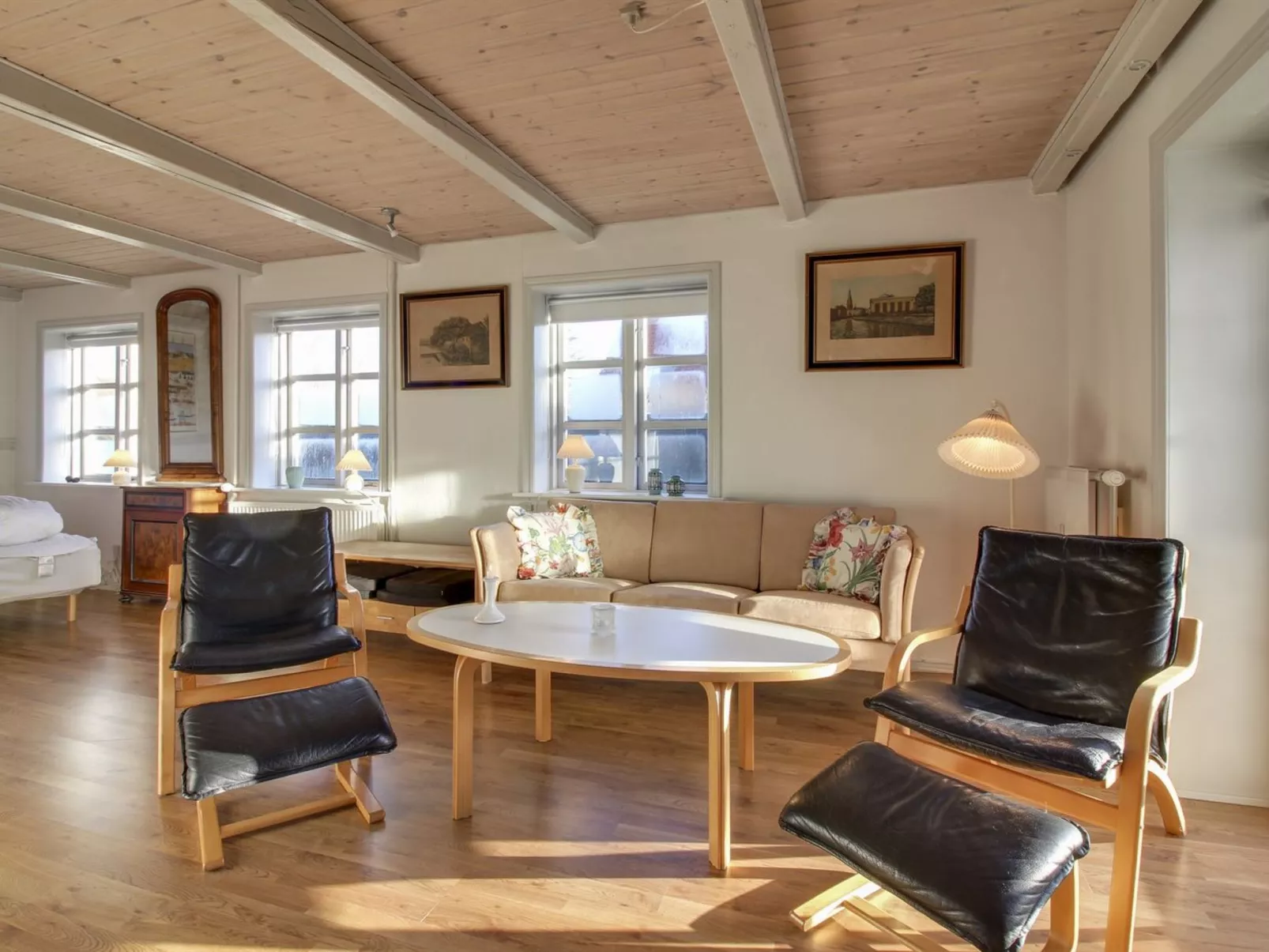 "Anais" - 1.6km from the sea-Binnen