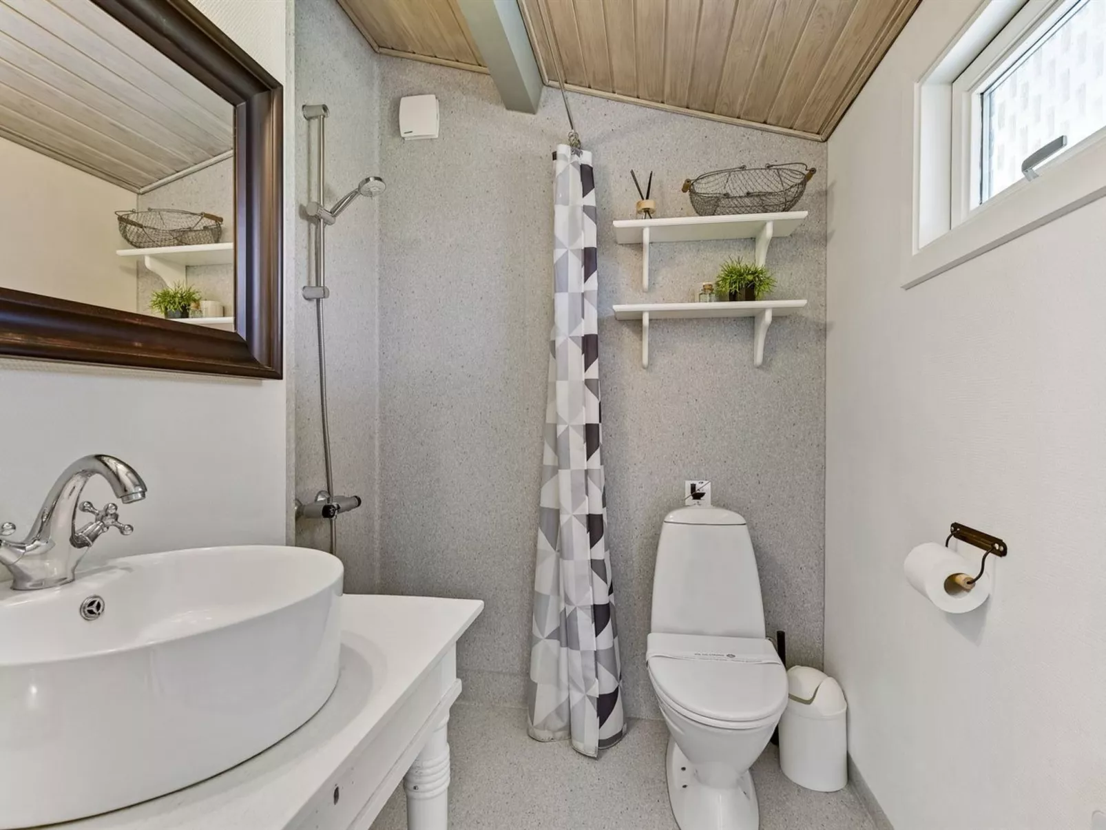 "Florina" - 700m from the sea-Binnen