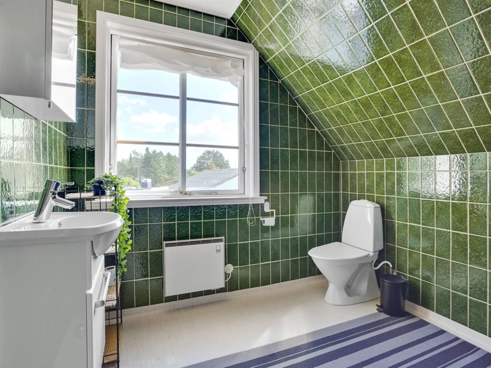 "Marka" - 2.5km from the sea-Binnen