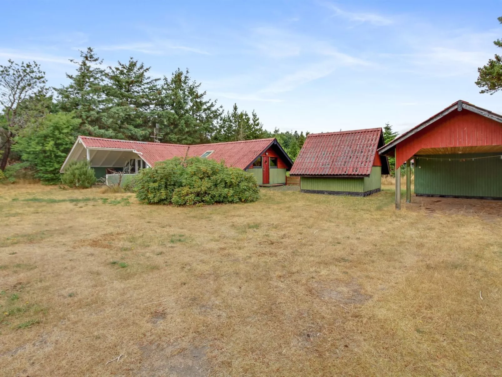 "Ingwin" - 250m to the fjord-Buiten