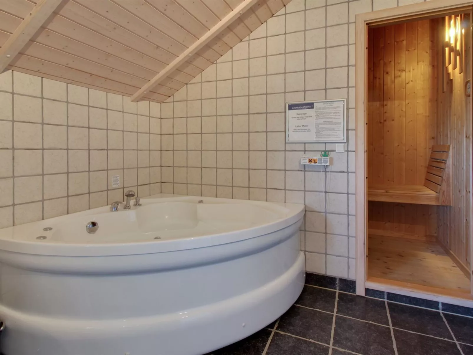 "Egidia" - 50m from the sea-Binnen