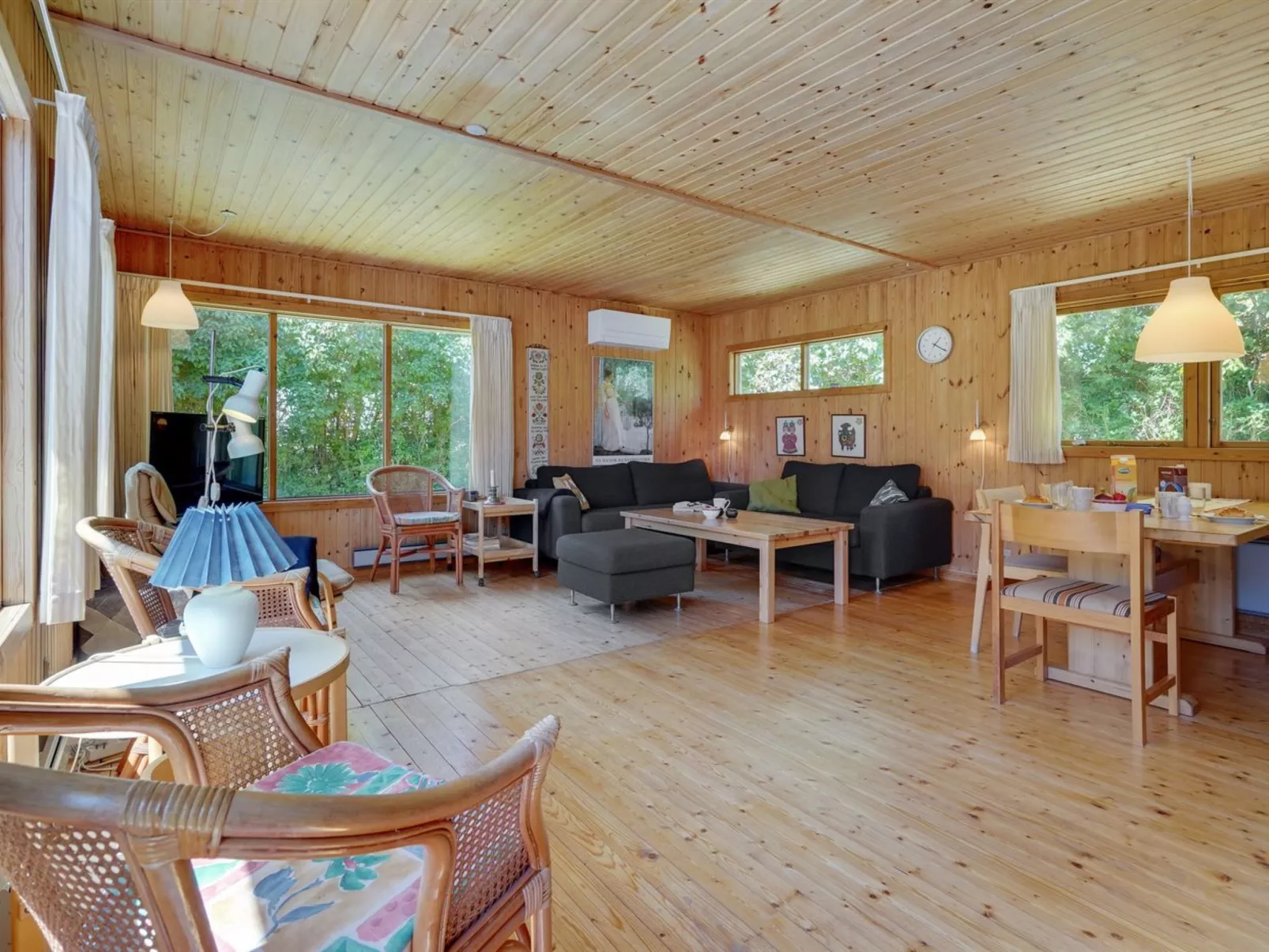 "Hege" - 450m from the sea-Binnen