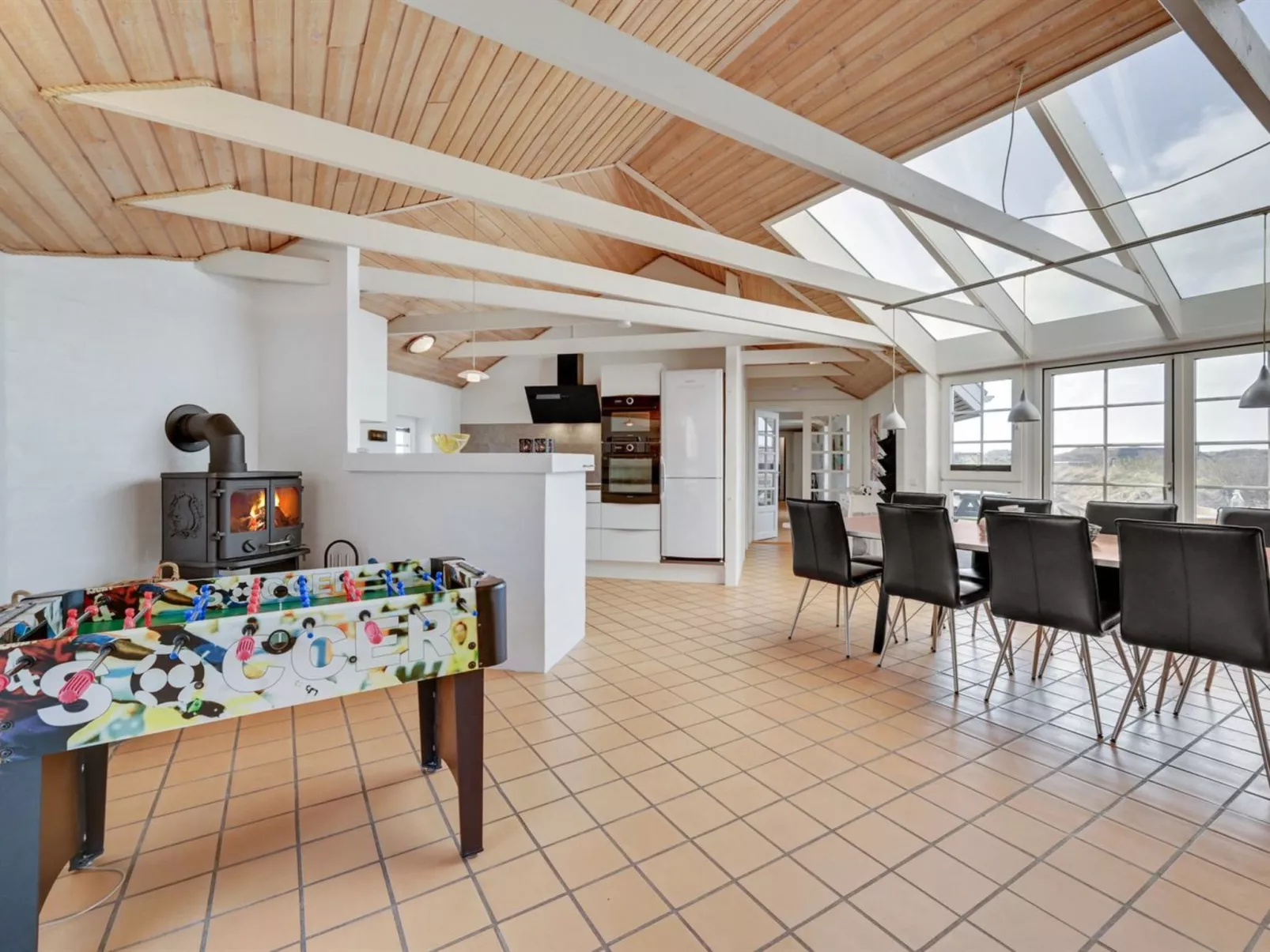 "Hinrich" - 300m from the sea-Binnen