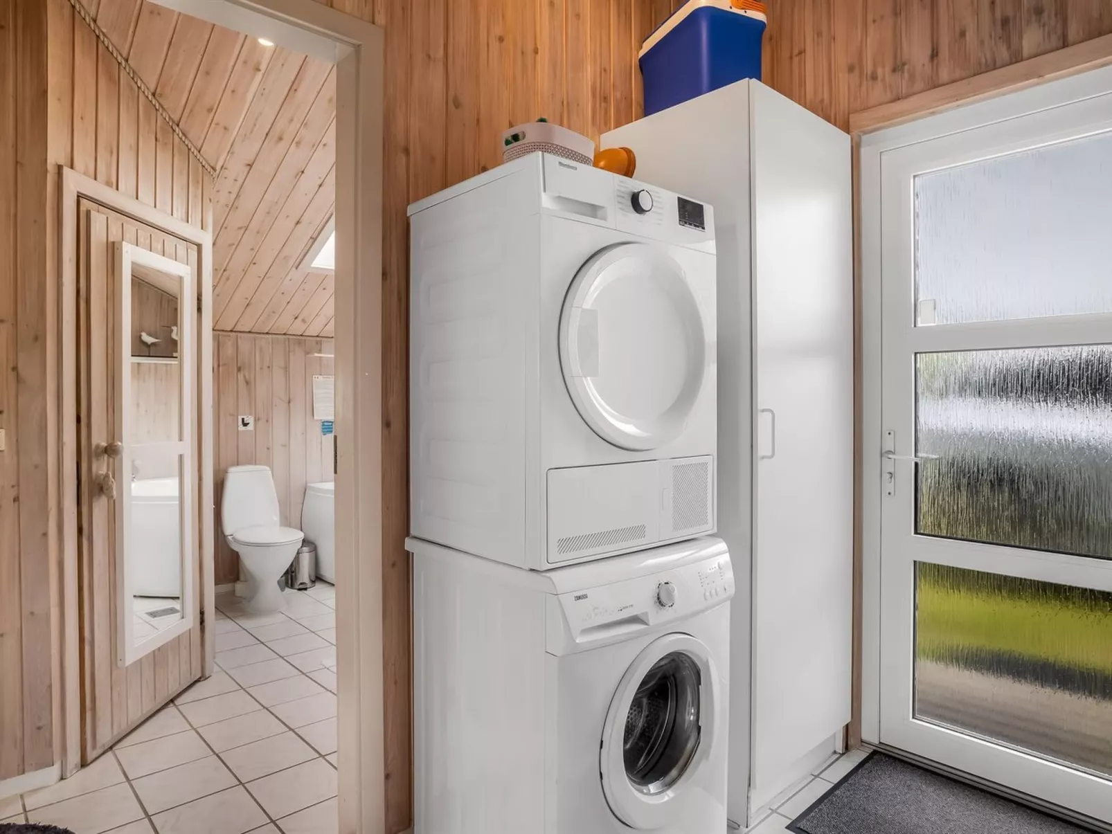 "Gedda" - 700m from the sea-Binnen