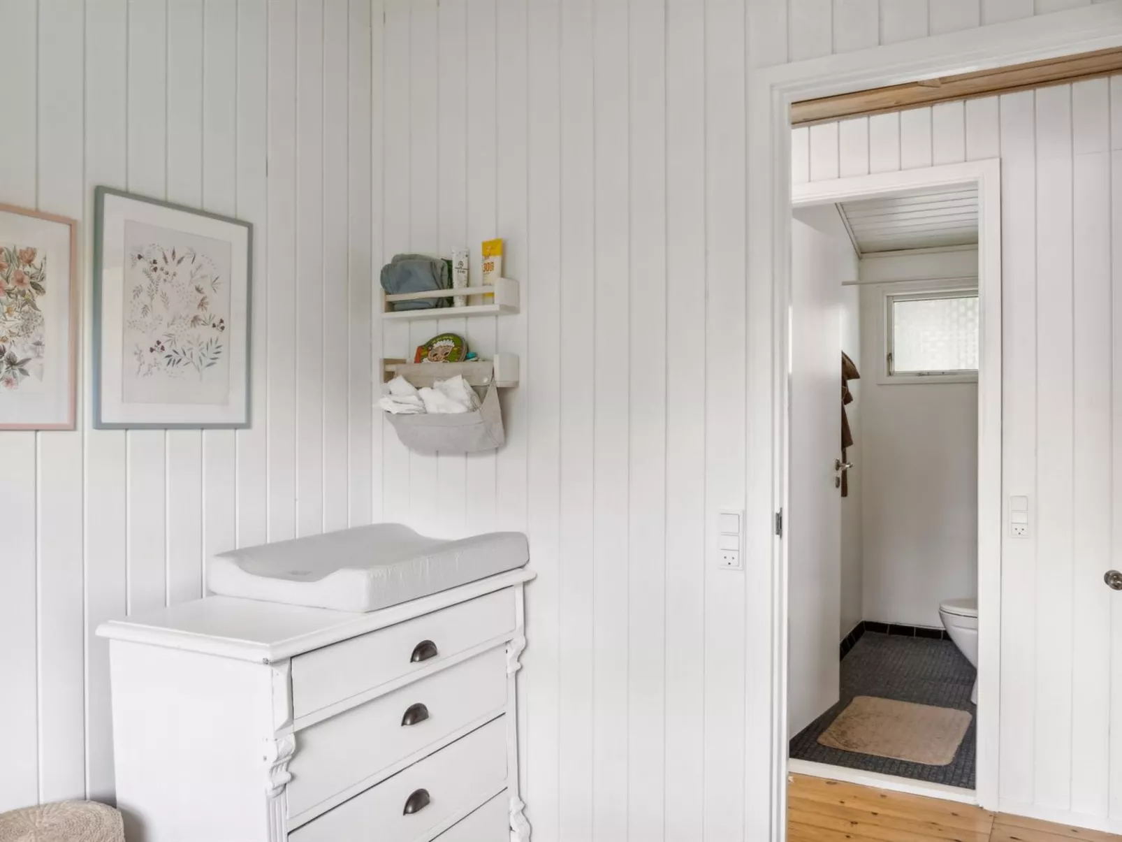 "Morten" - 500m from the sea-Binnen