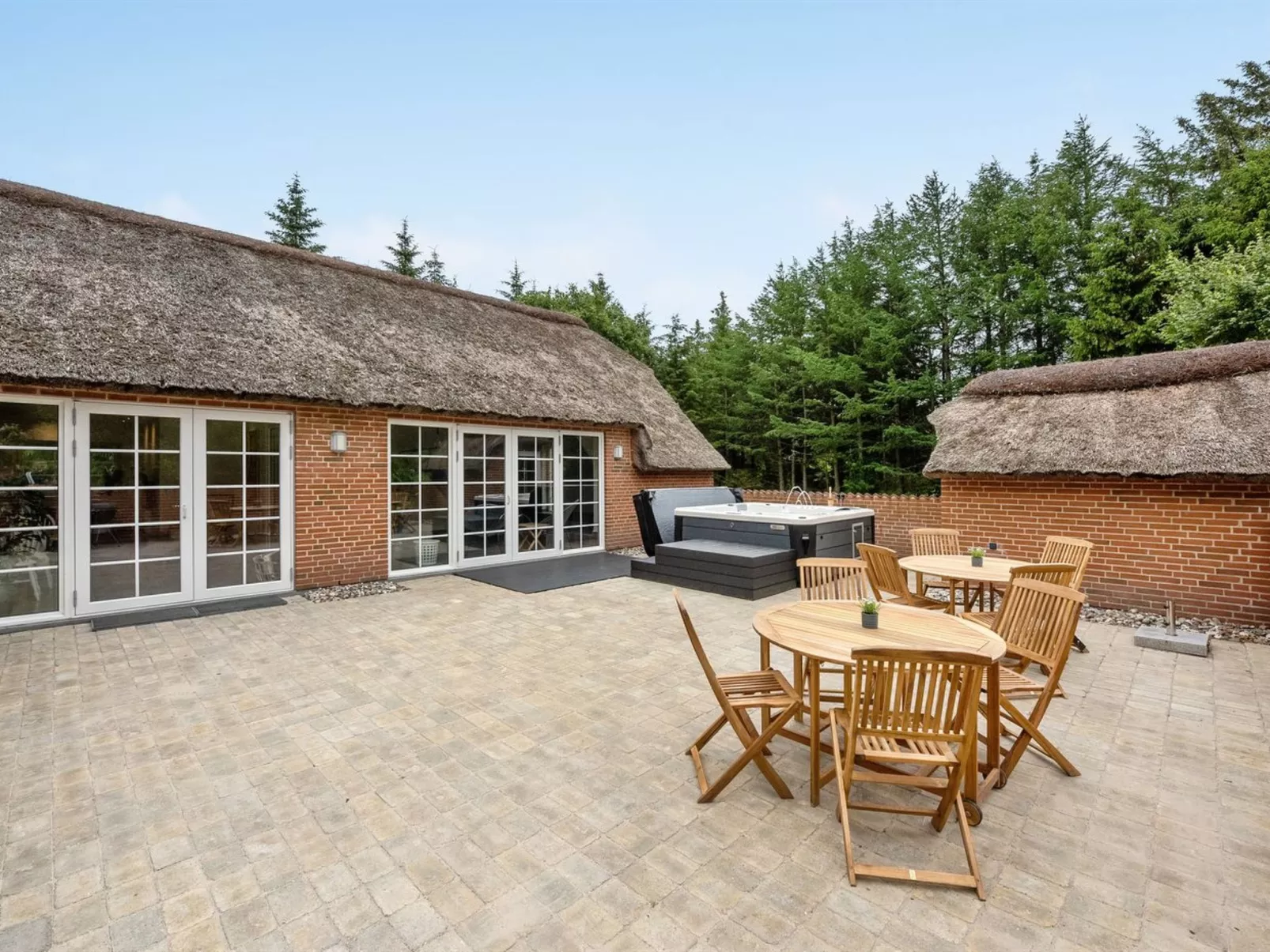 "Erla" - 2.3km from the sea-Buiten