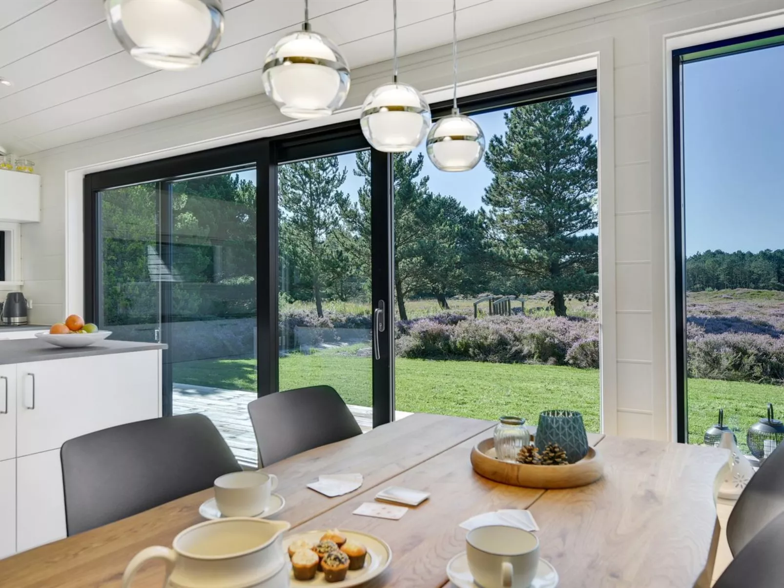 "Tea" - 2.7km from the sea-Binnen