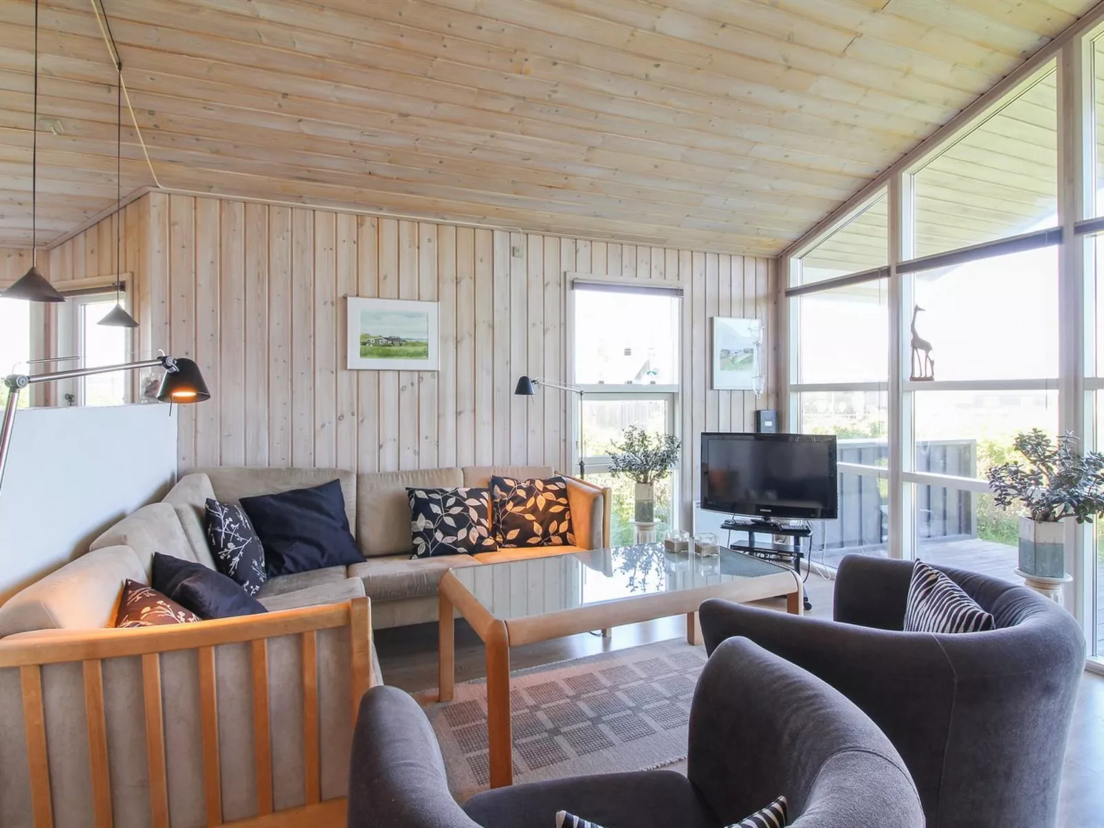 "Terttu" - 300m from the sea-Binnen