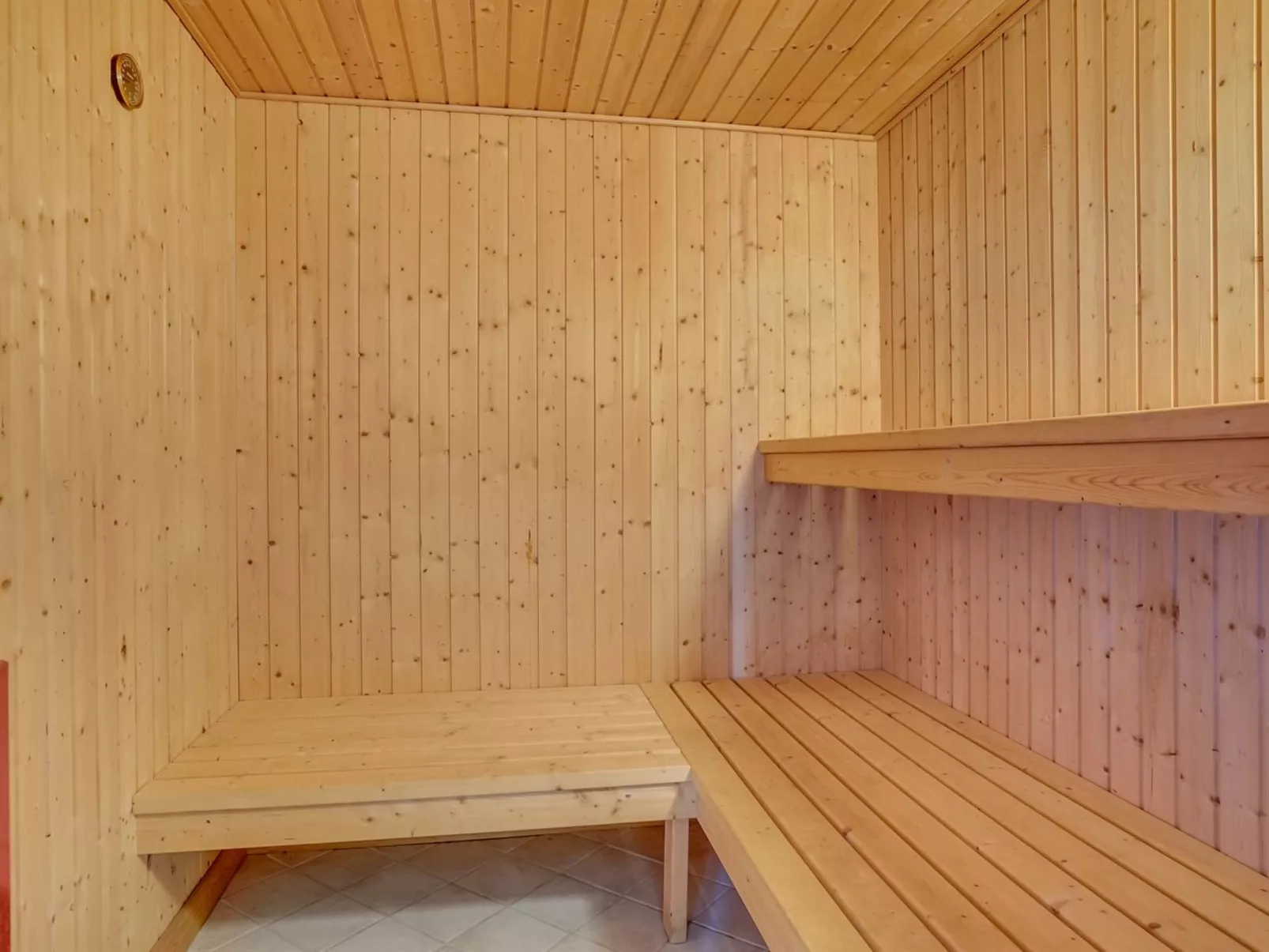 "Bodulf" - 600m from the sea-Binnen