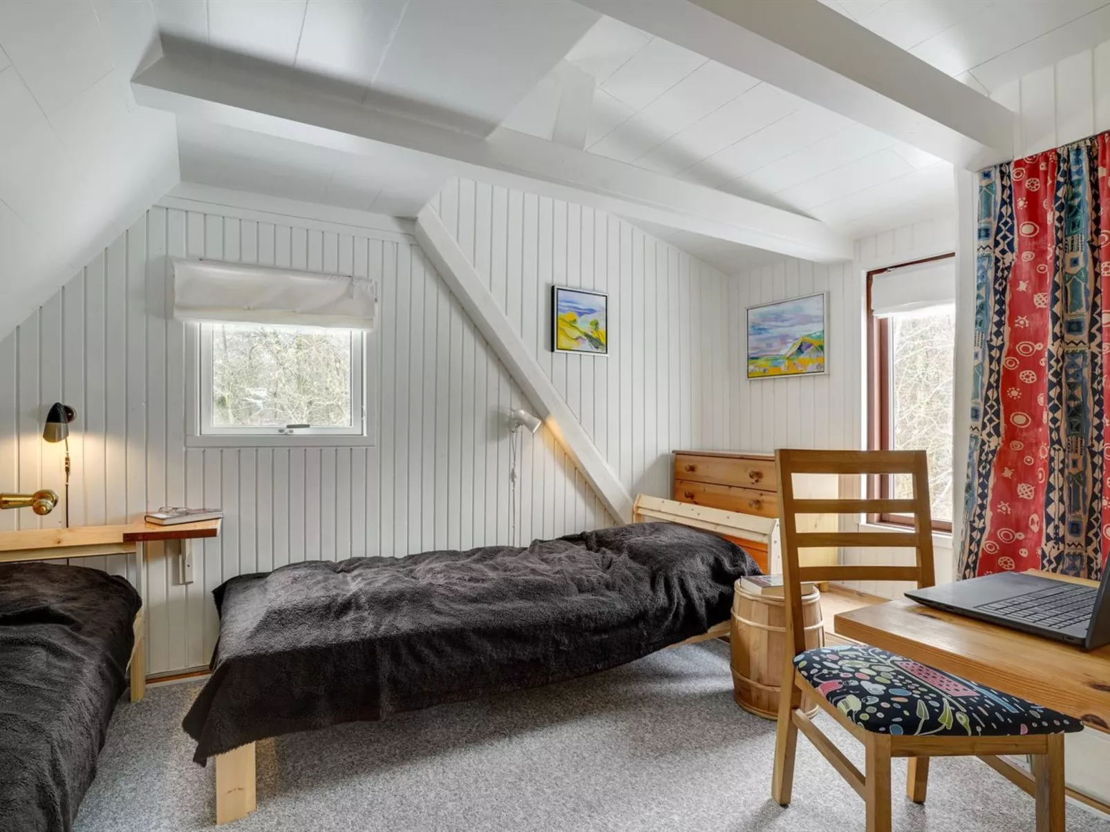 "Aswarth" - 50m to the fjord-Binnen