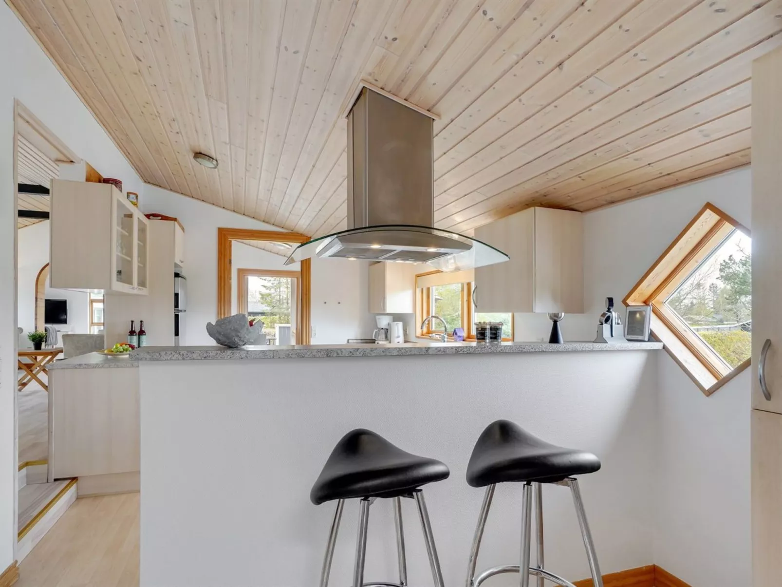 "Rafn" - 550m from the sea-Binnen