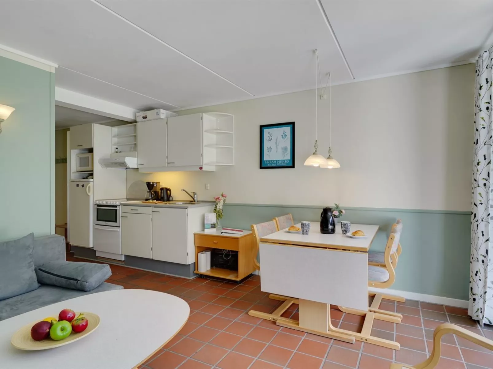 "Ama" - 100m from the sea-Binnen