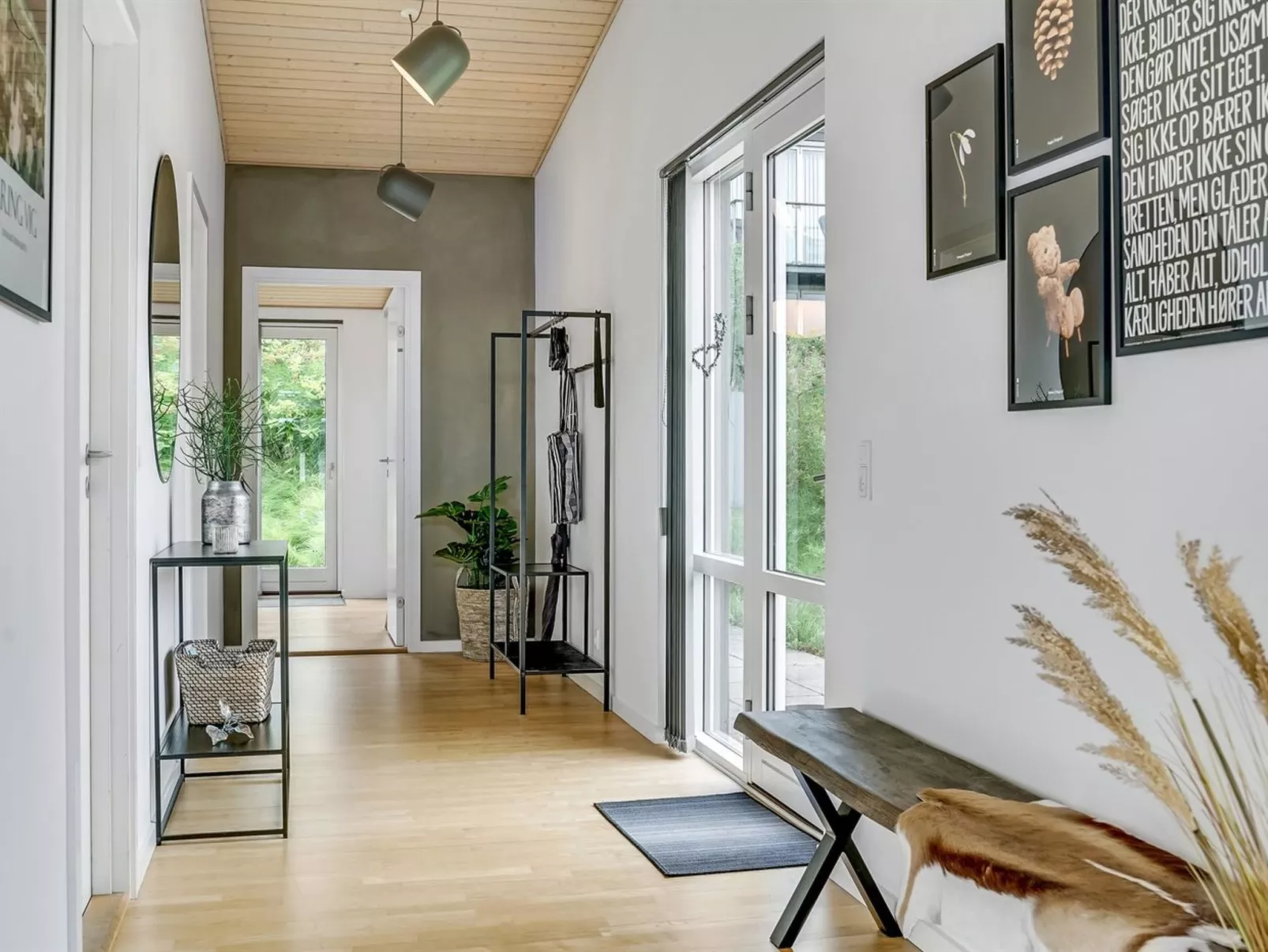 "Anny" - 100m from the sea-Binnen