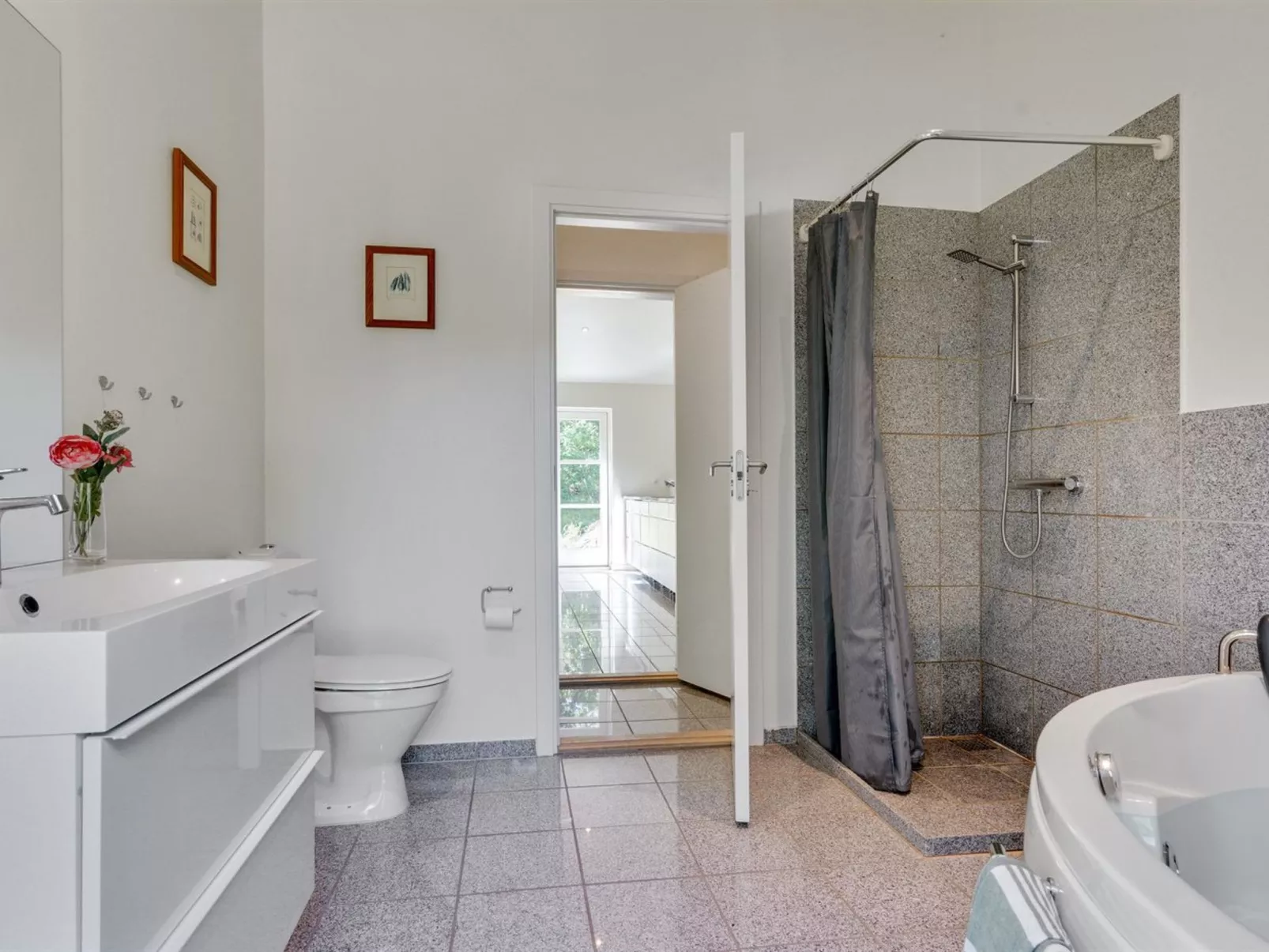 "Kringfod" - 590m from the sea-Binnen