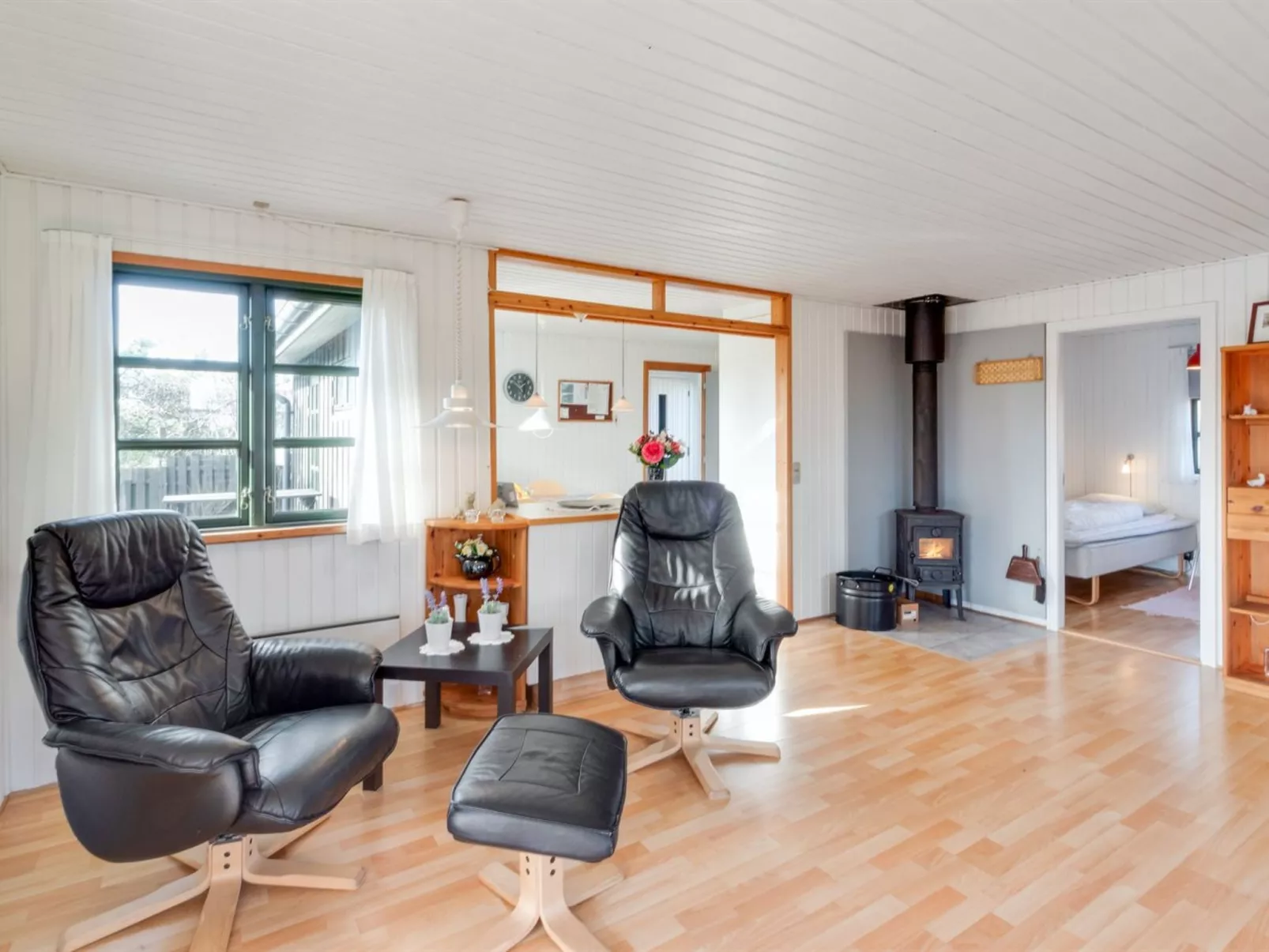 "Annabell" - 150m from the sea-Binnen