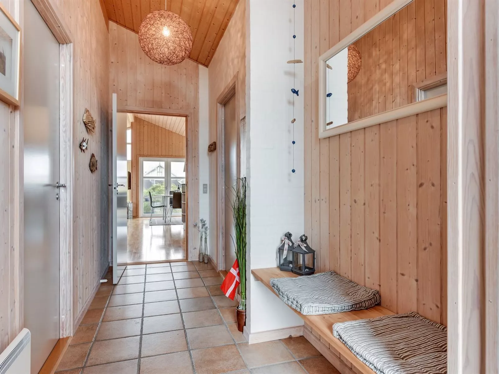 "Arni" - 150m from the sea-Binnen