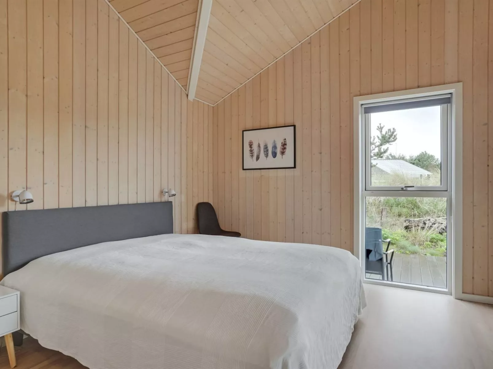 "Illona" -  from the sea-Binnen