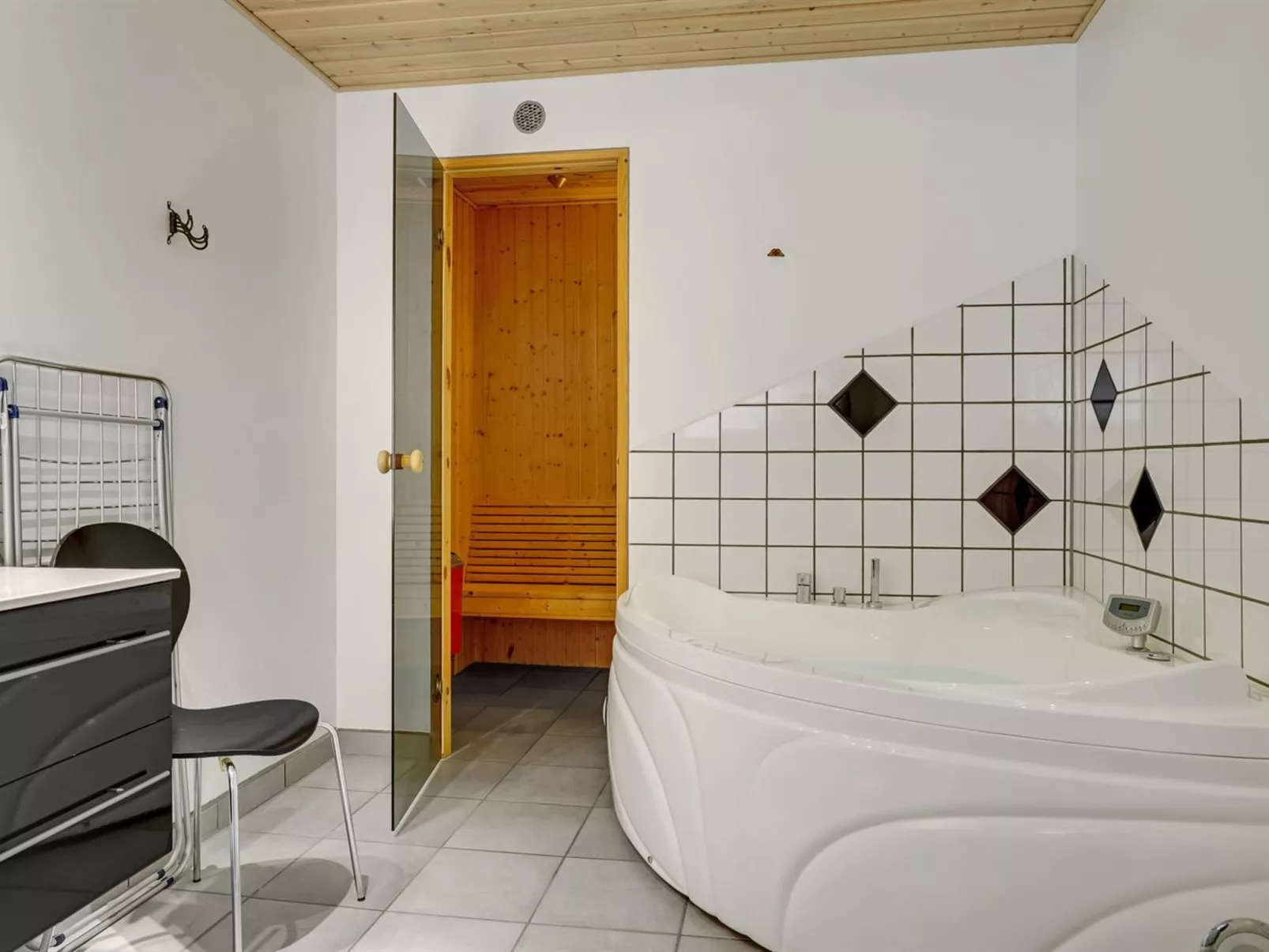 "Swipdagh" - 600m from the sea-Binnen