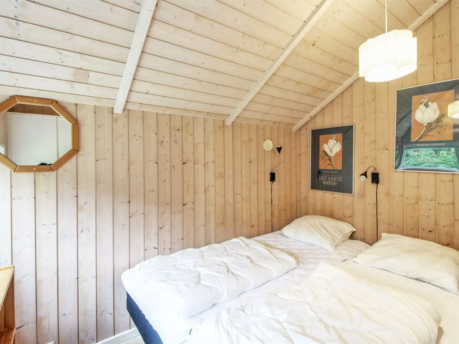 "Ellica" - 50km from the sea-Binnen