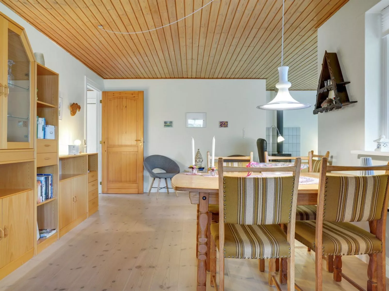 "Maksimilian" - 1.5km from the sea-Binnen