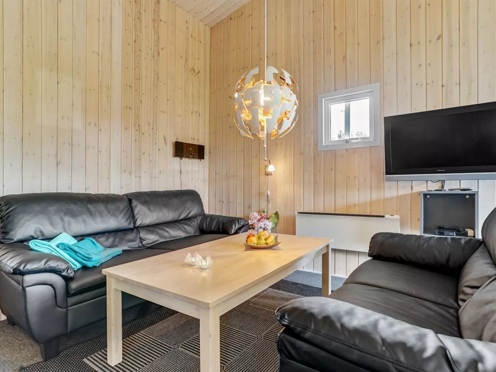 "Tord" - 350m from the sea-Binnen