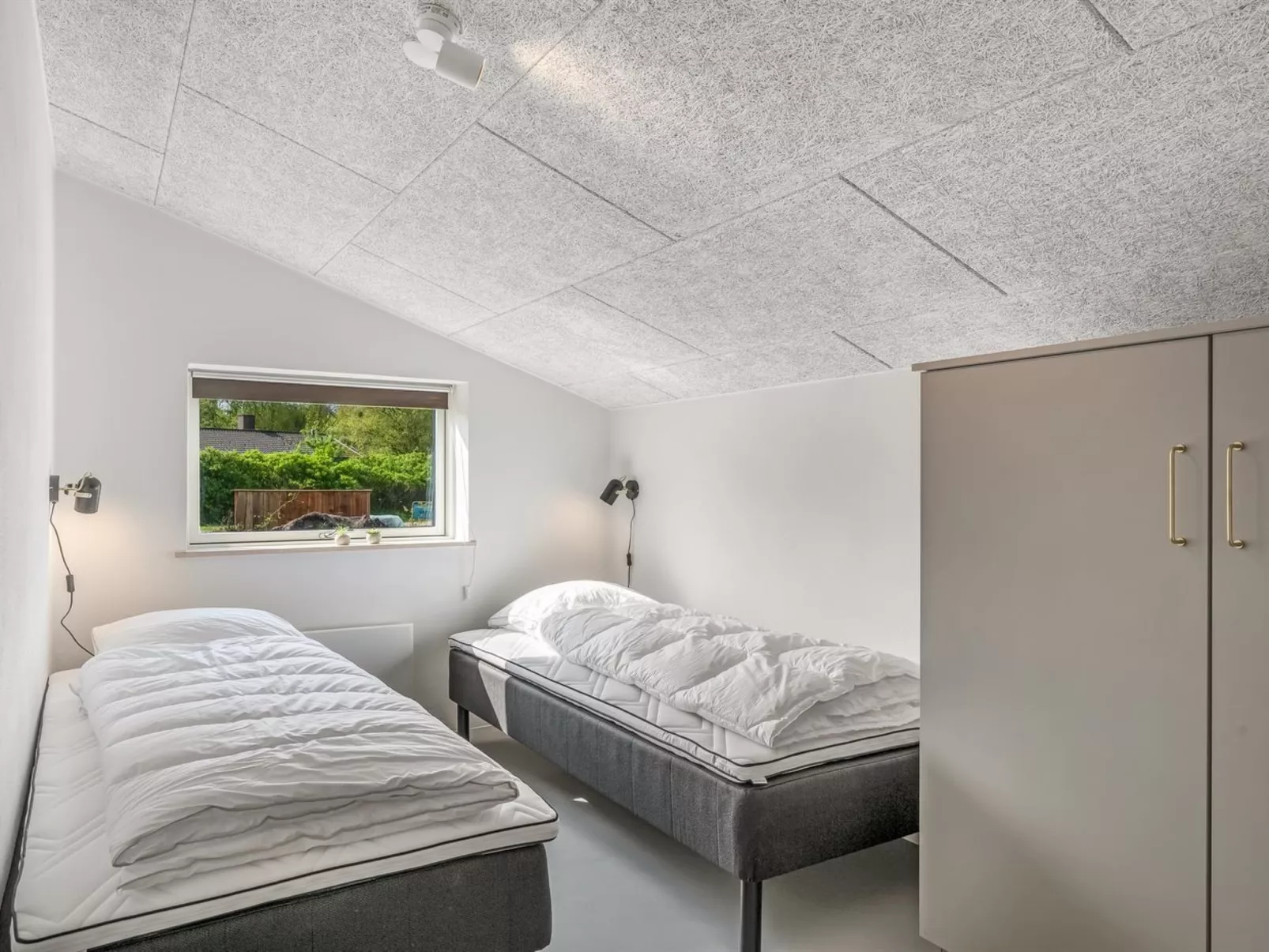 "Gunny" - 500m to the fjord-Binnen