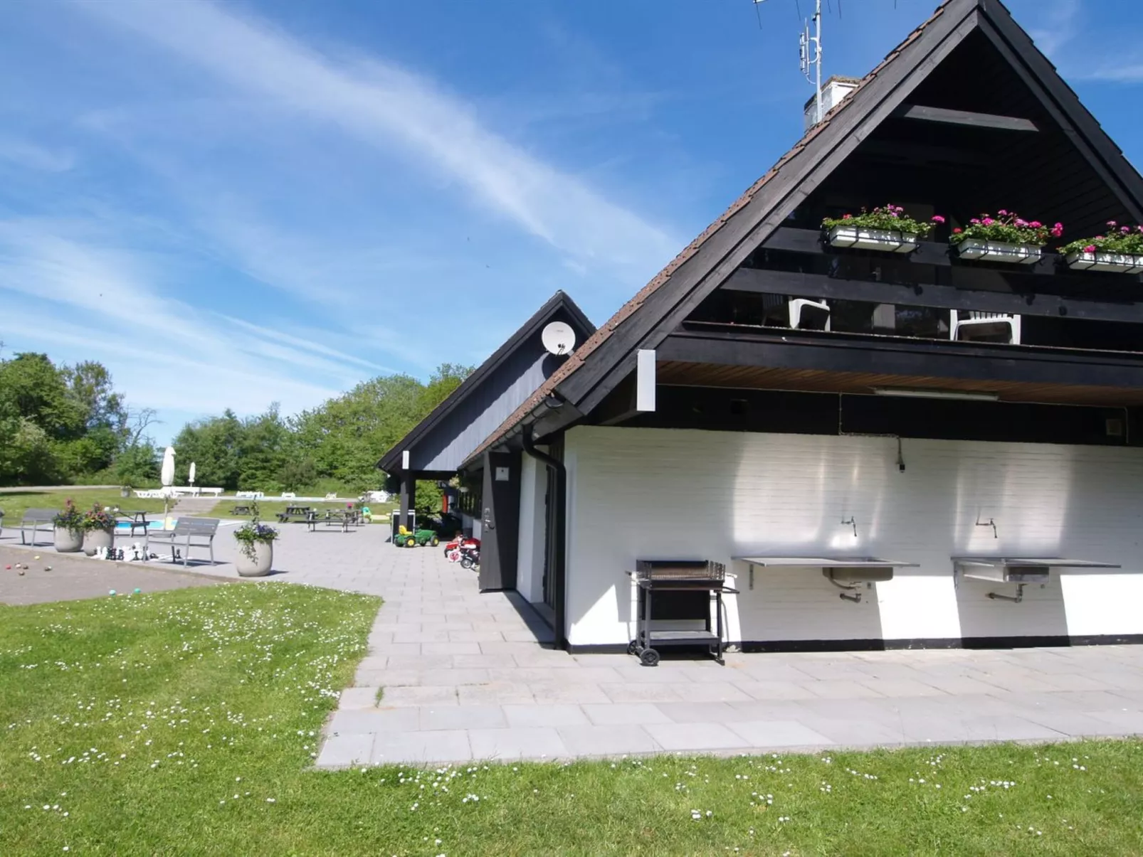 "Patti" - 150m from the sea-Buiten