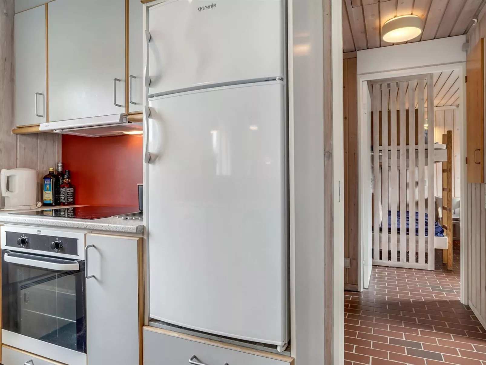 "Emiljan" - 400m from the sea-Binnen