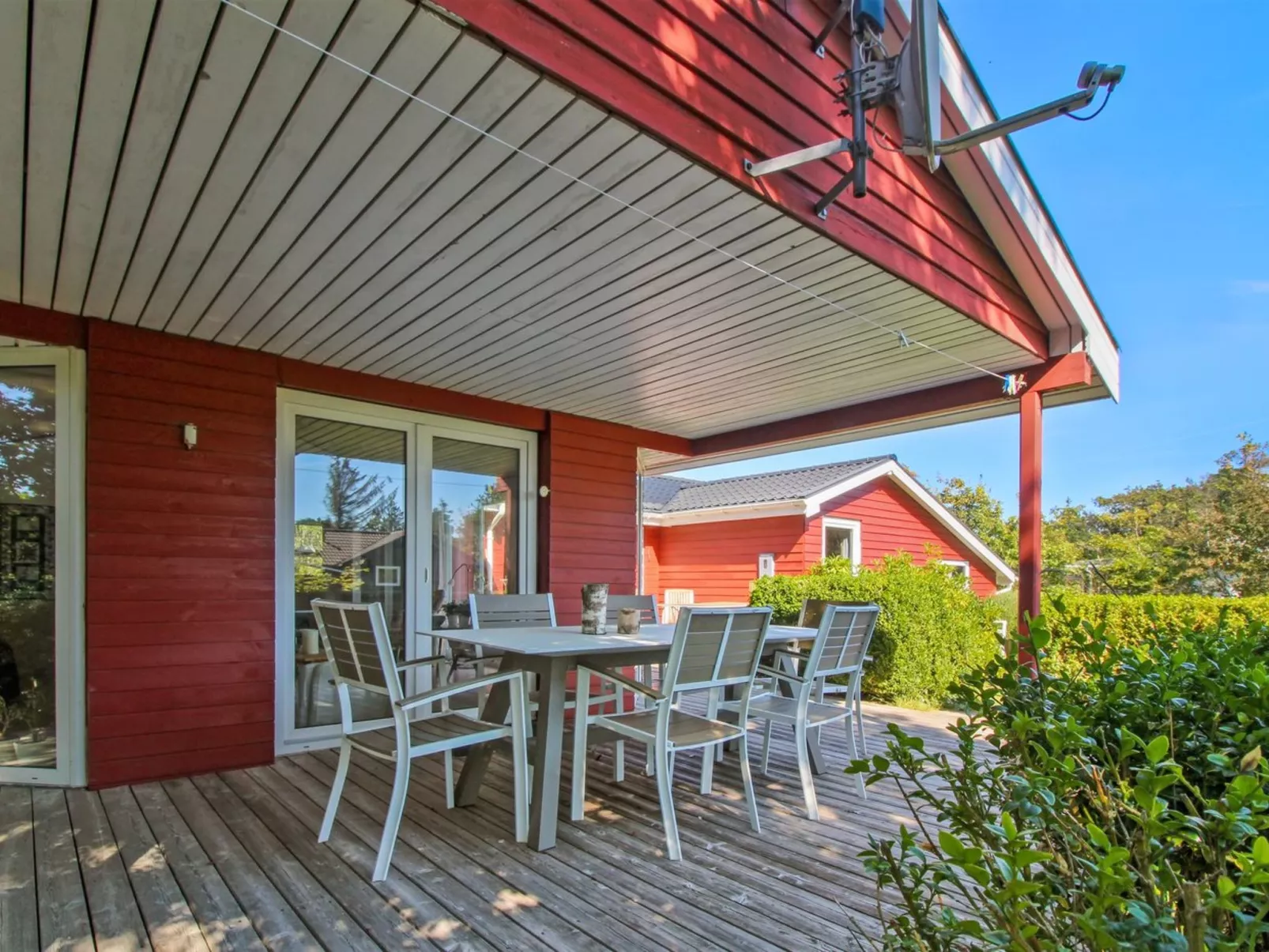 "Gudni" - 250m from the sea-Buiten