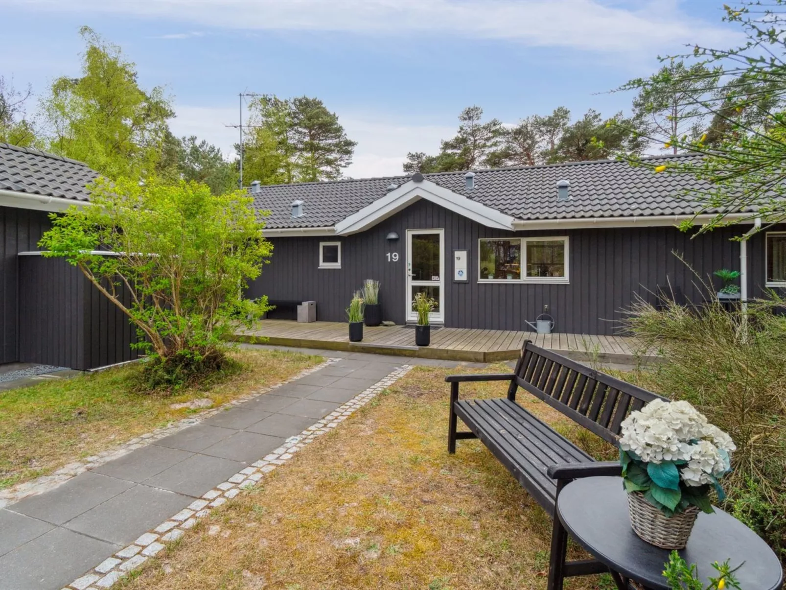 "Bergulv" - 75m from the sea-Buiten