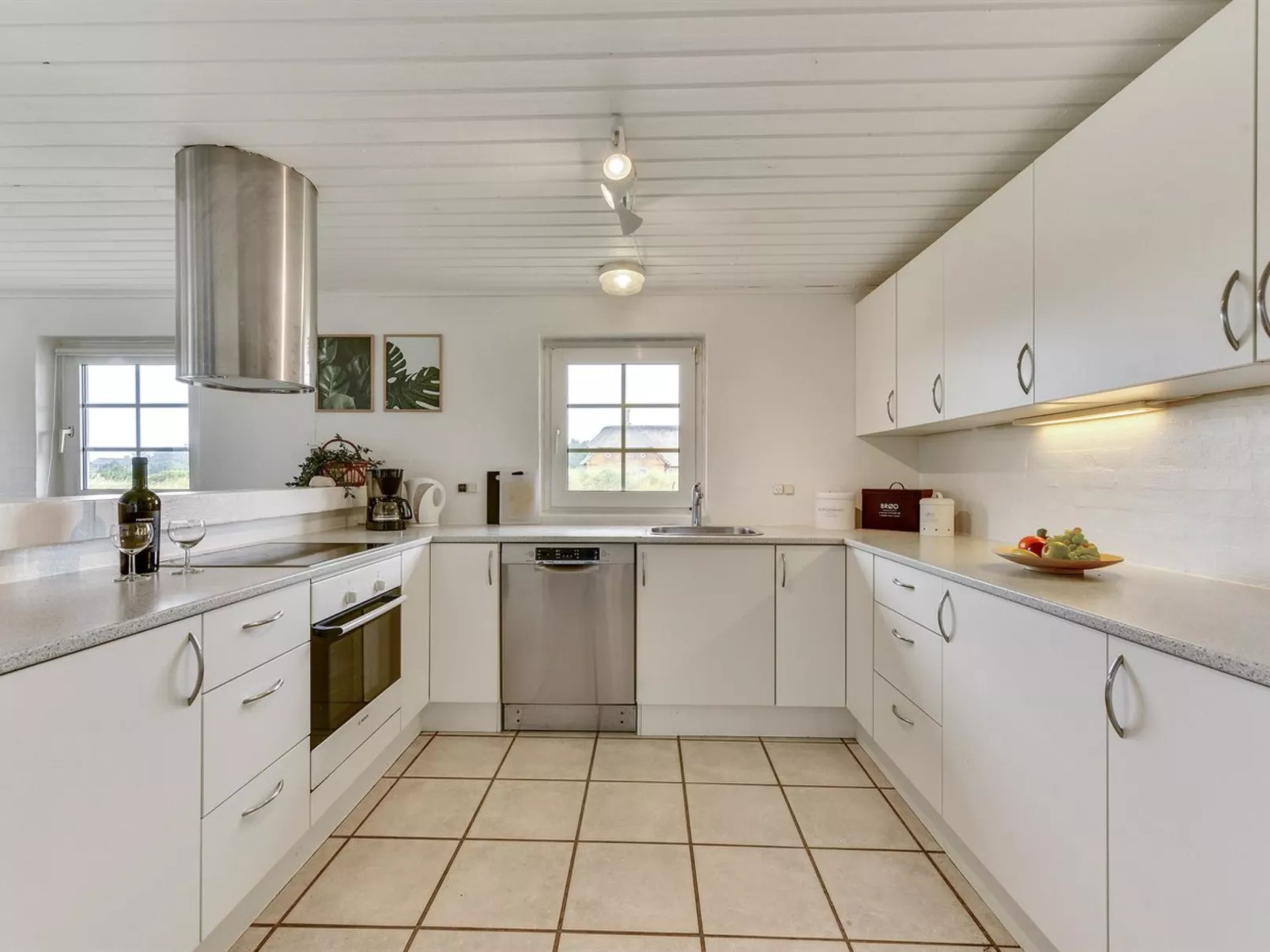 "Matrona" - 750m from the sea-Binnen