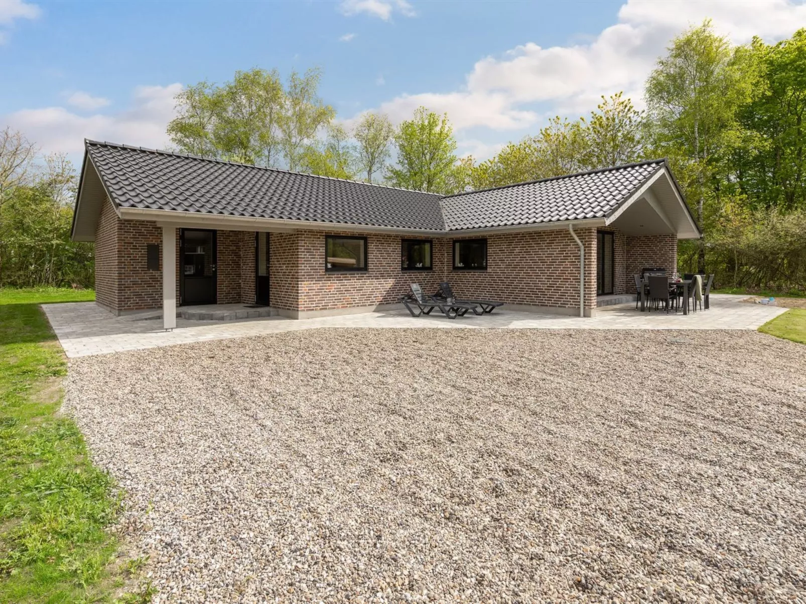 "Eylar" - 28km from the sea-Buiten