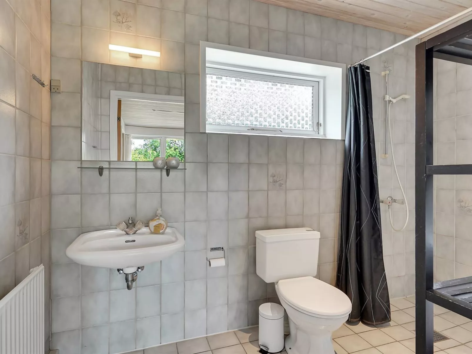 "Wisti" - 20km from the sea-Binnen