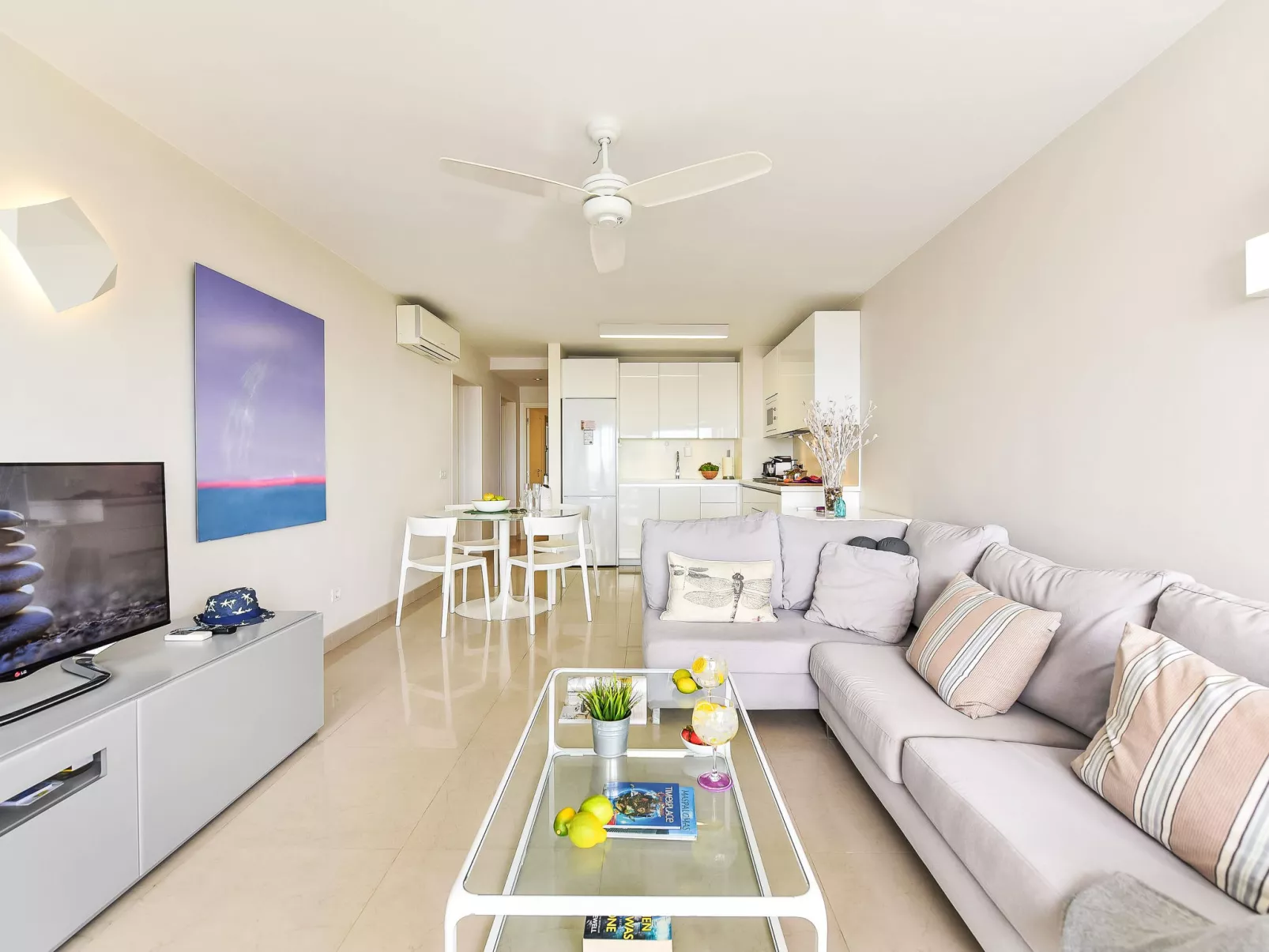 Papagayo San Agustin-Binnen