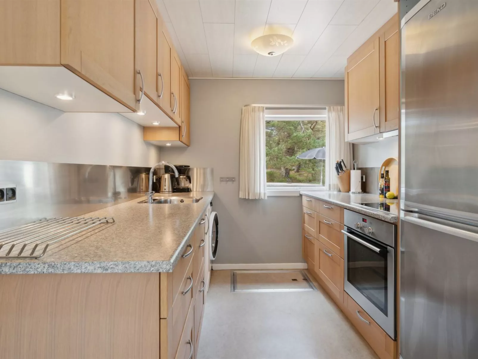 "Elsia" - 280m from the sea-Binnen