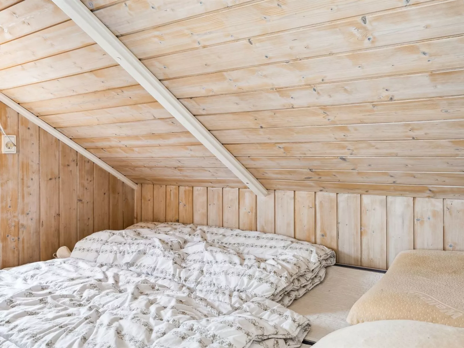 "Frosina" - 300m from the sea-Binnen