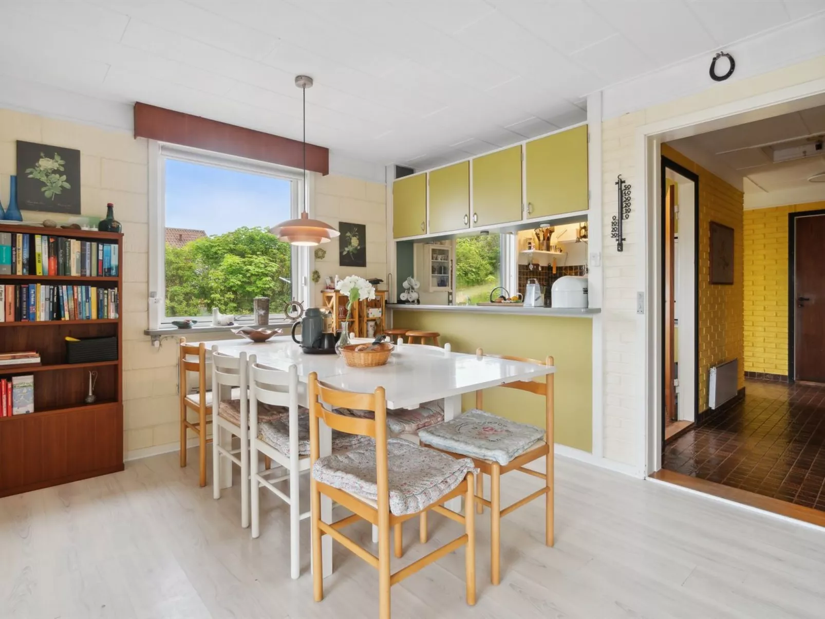 "Dika" - 400m from the sea-Binnen