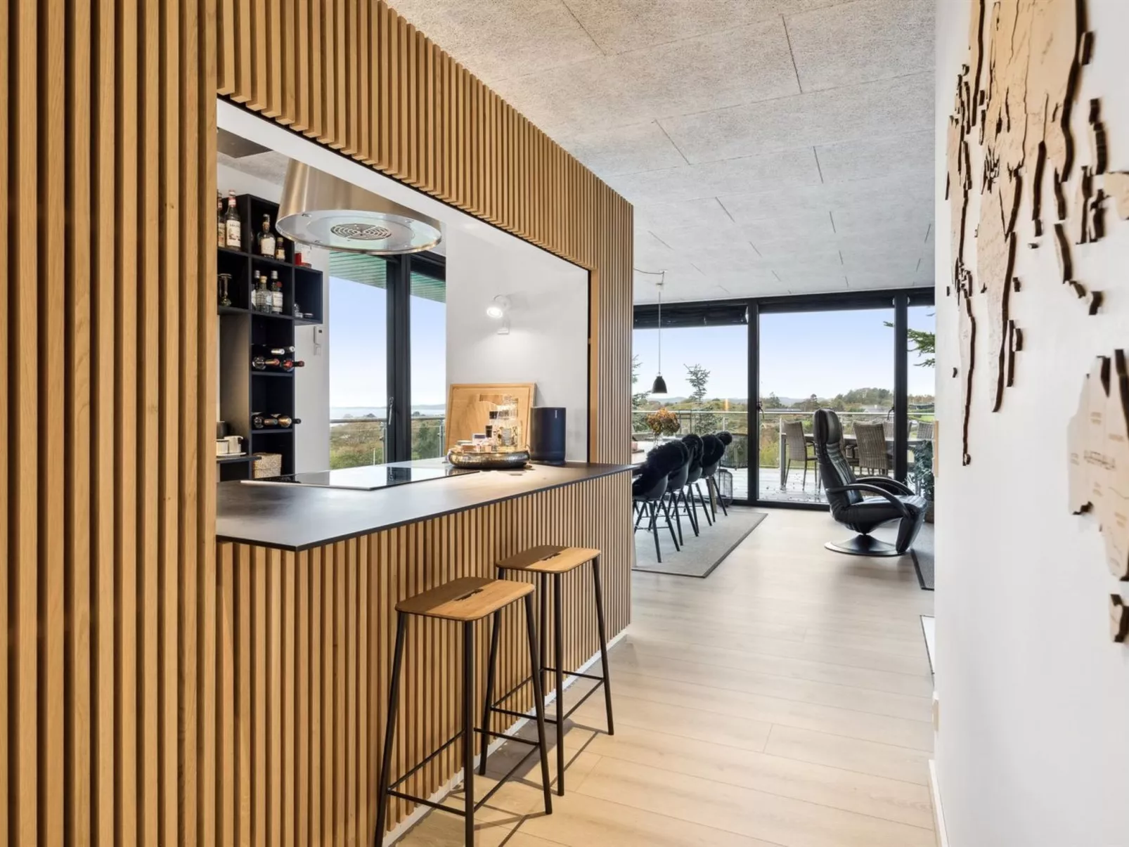 "Iarund" - 600m from the sea-Binnen