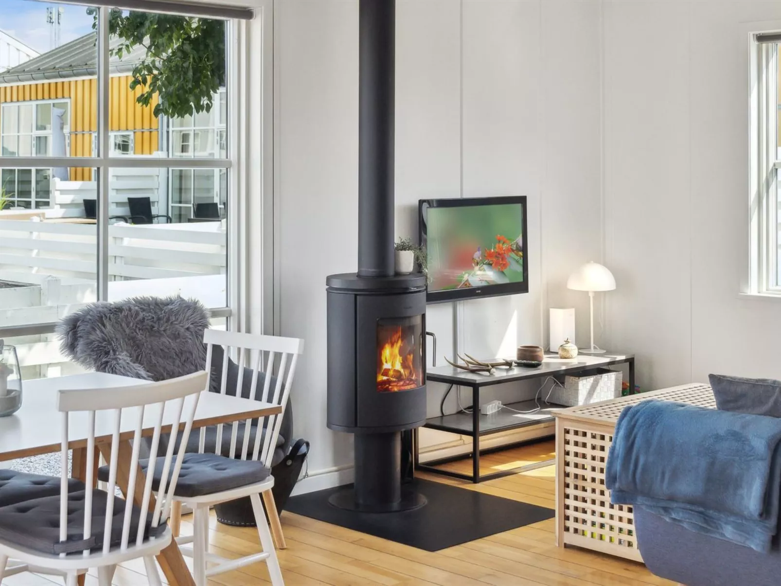 "Annlis" - 5m from the sea-Binnen