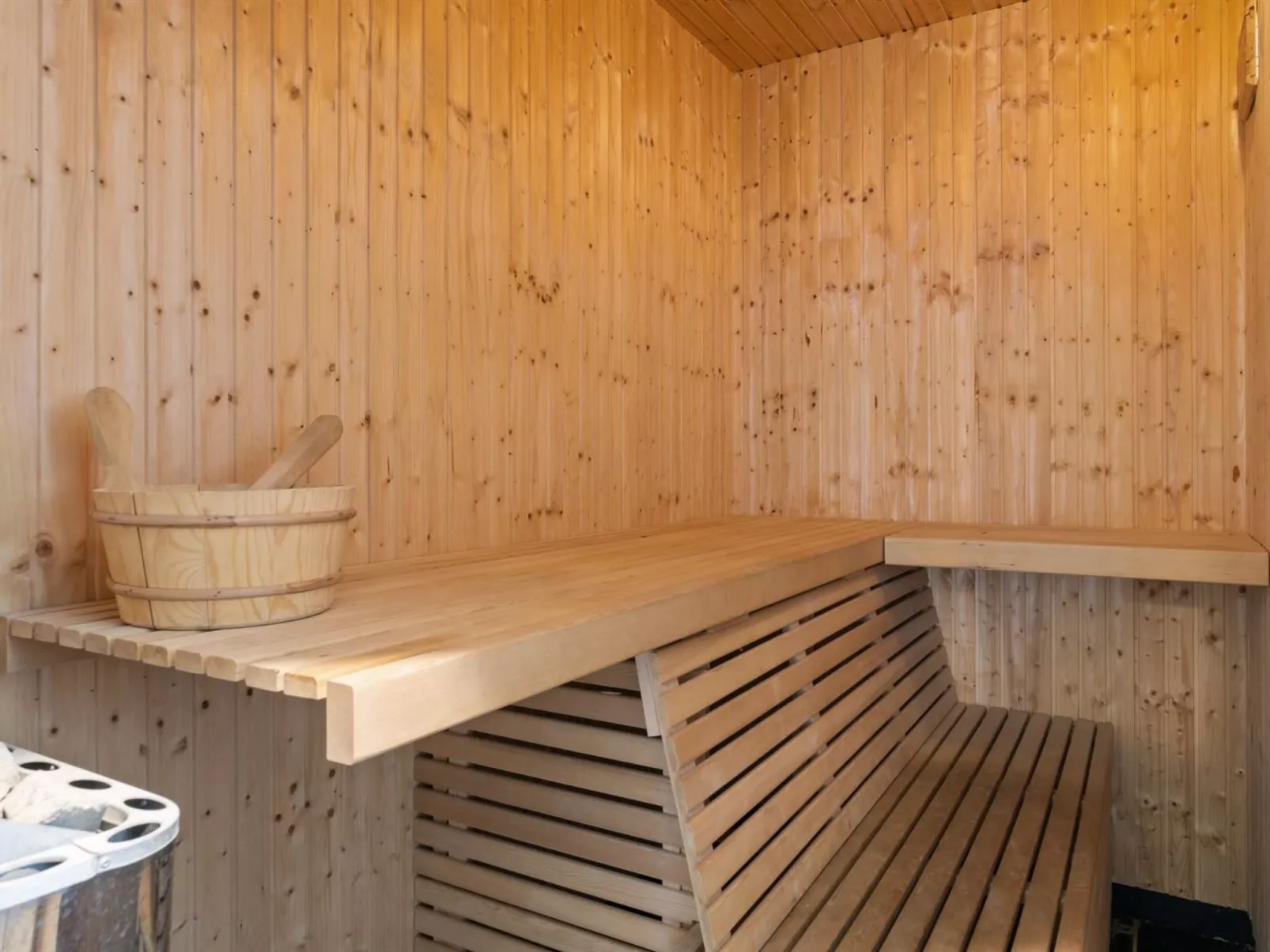 "Josina" - 675m from the sea-Binnen