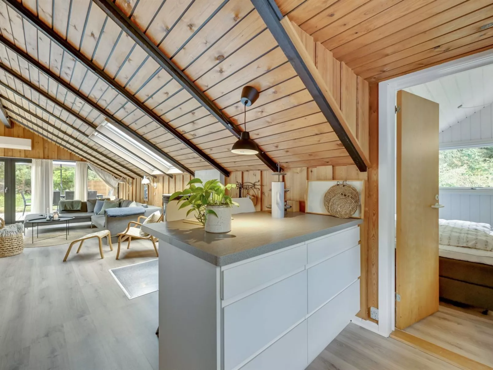 "Sidse" - 400m from the sea-Binnen