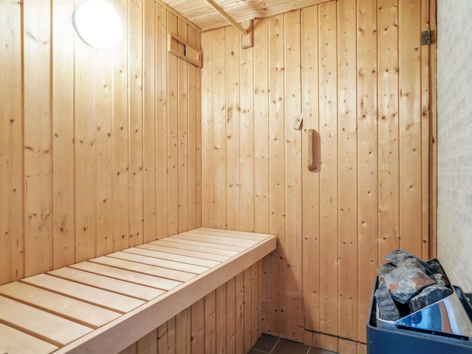 "Franzisca" - 700m from the sea-Binnen