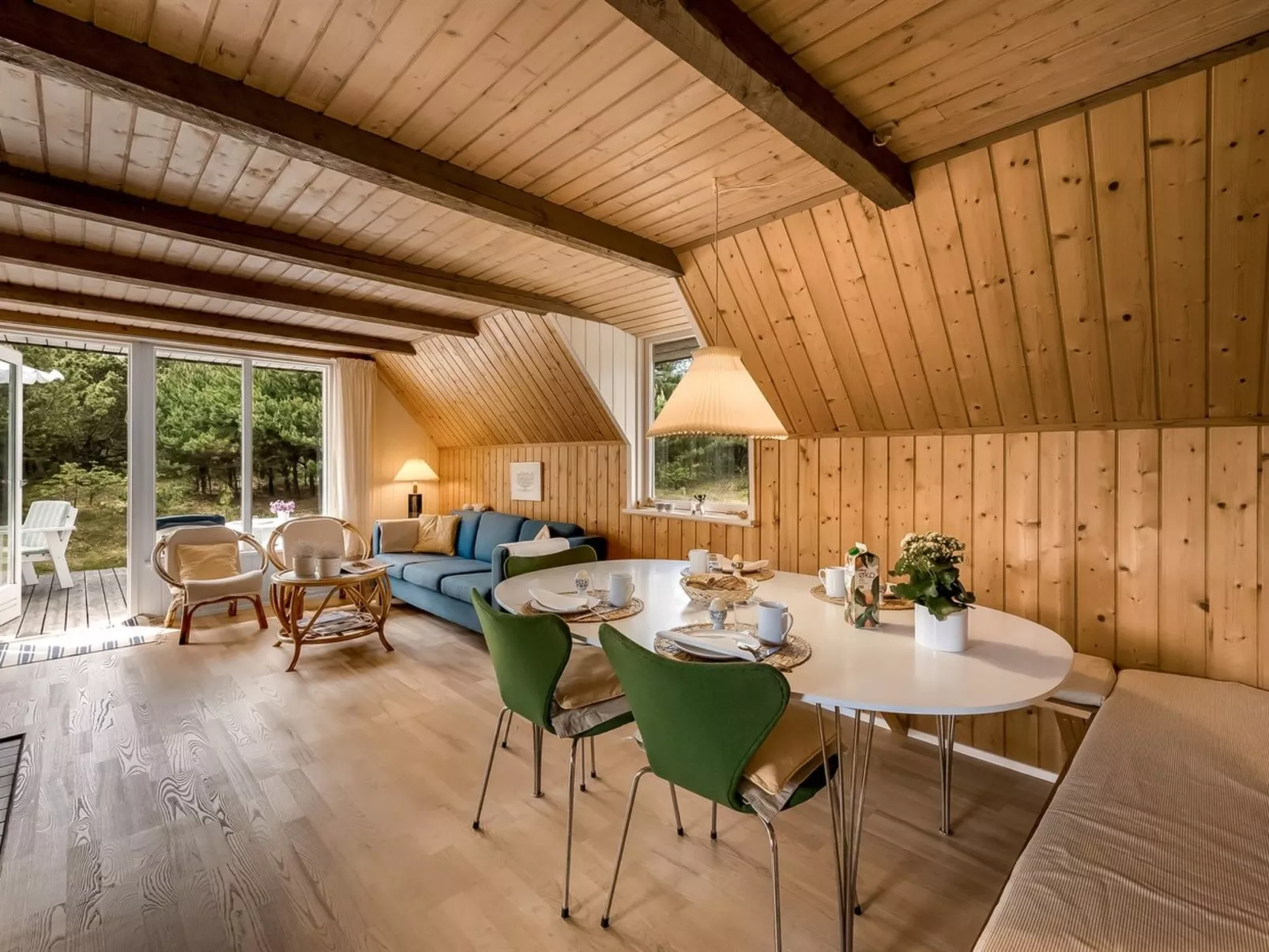 "Sisko" - 800m from the sea-Binnen