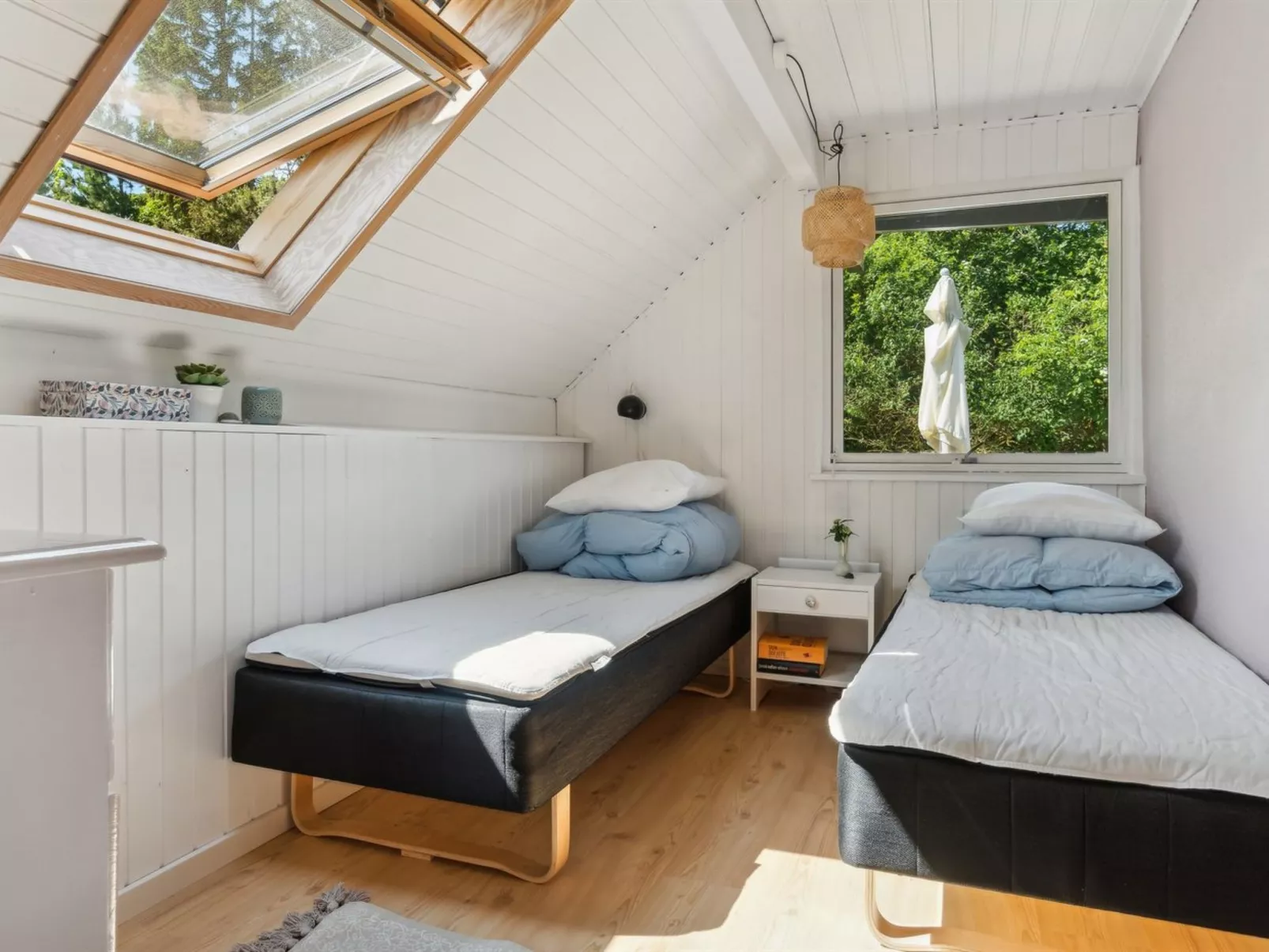 "Nadia" - 300m to the fjord-Binnen