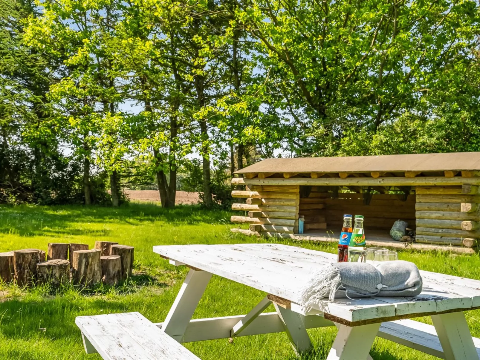 "Annli" - 800m to the fjord-Buiten