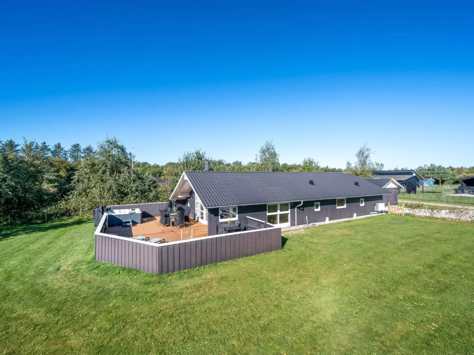 "Cristiana" - 1km to the fjord-Buiten