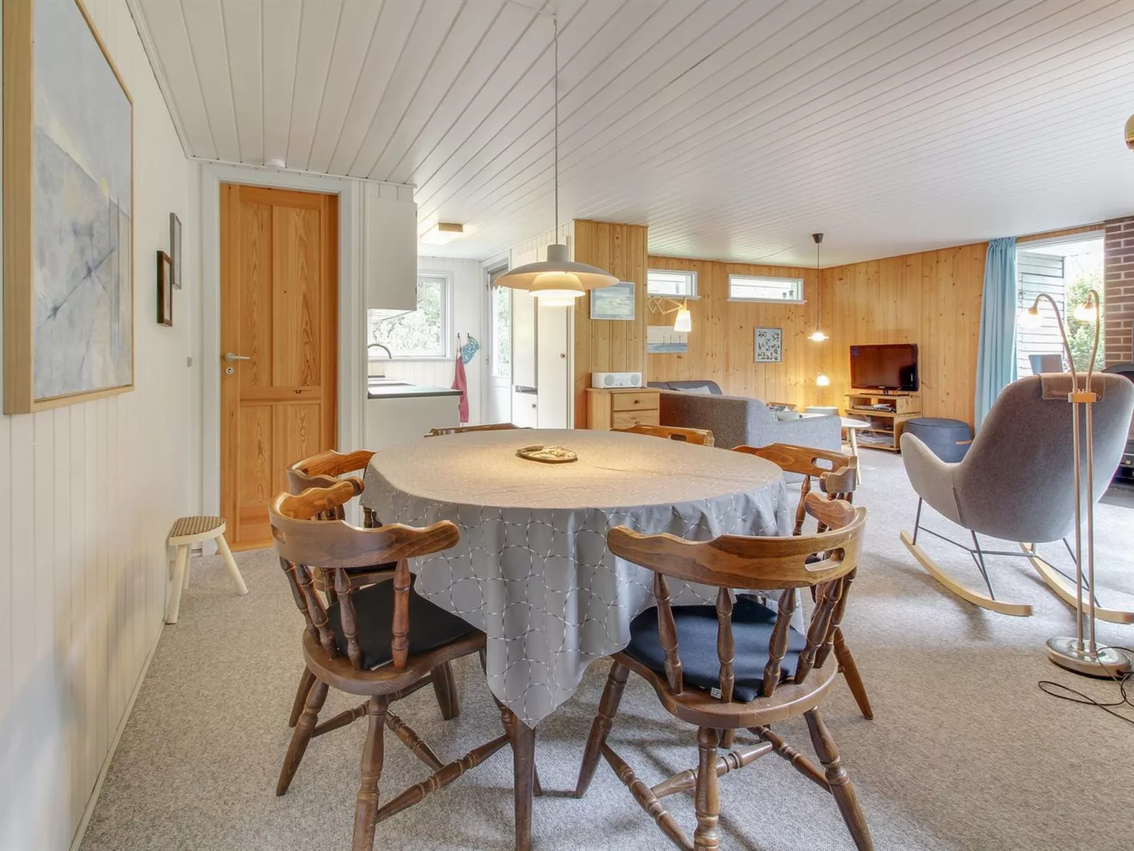 "Sonia" - 3km from the sea-Binnen